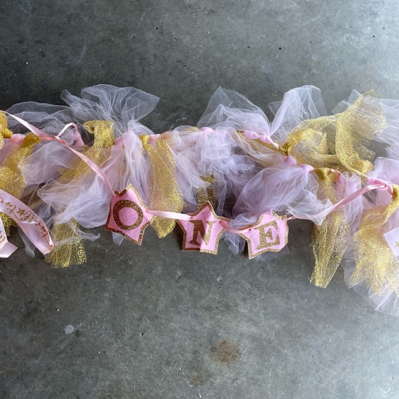 Tutu with garlen for birthday - Picture 9 of 11